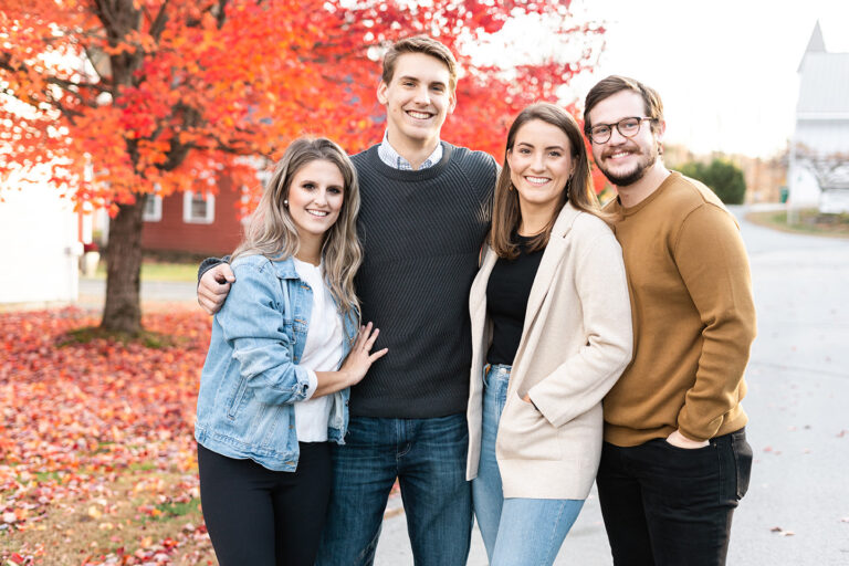What to wear to your photo session, fall family photo session in Grafton Vermont