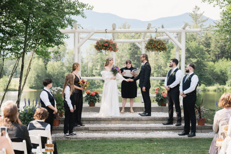 bride and groom at oceola arbor