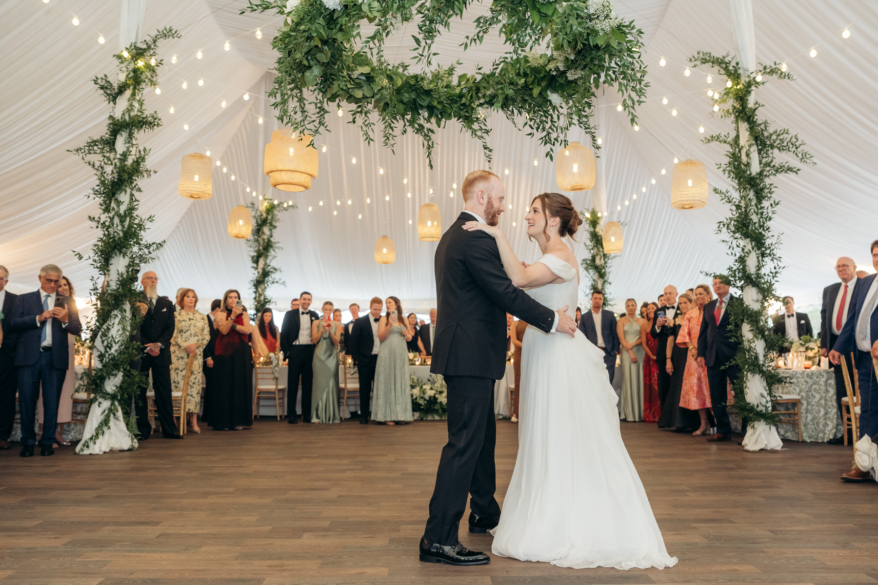 Topnotch Resort Wedding - first dance