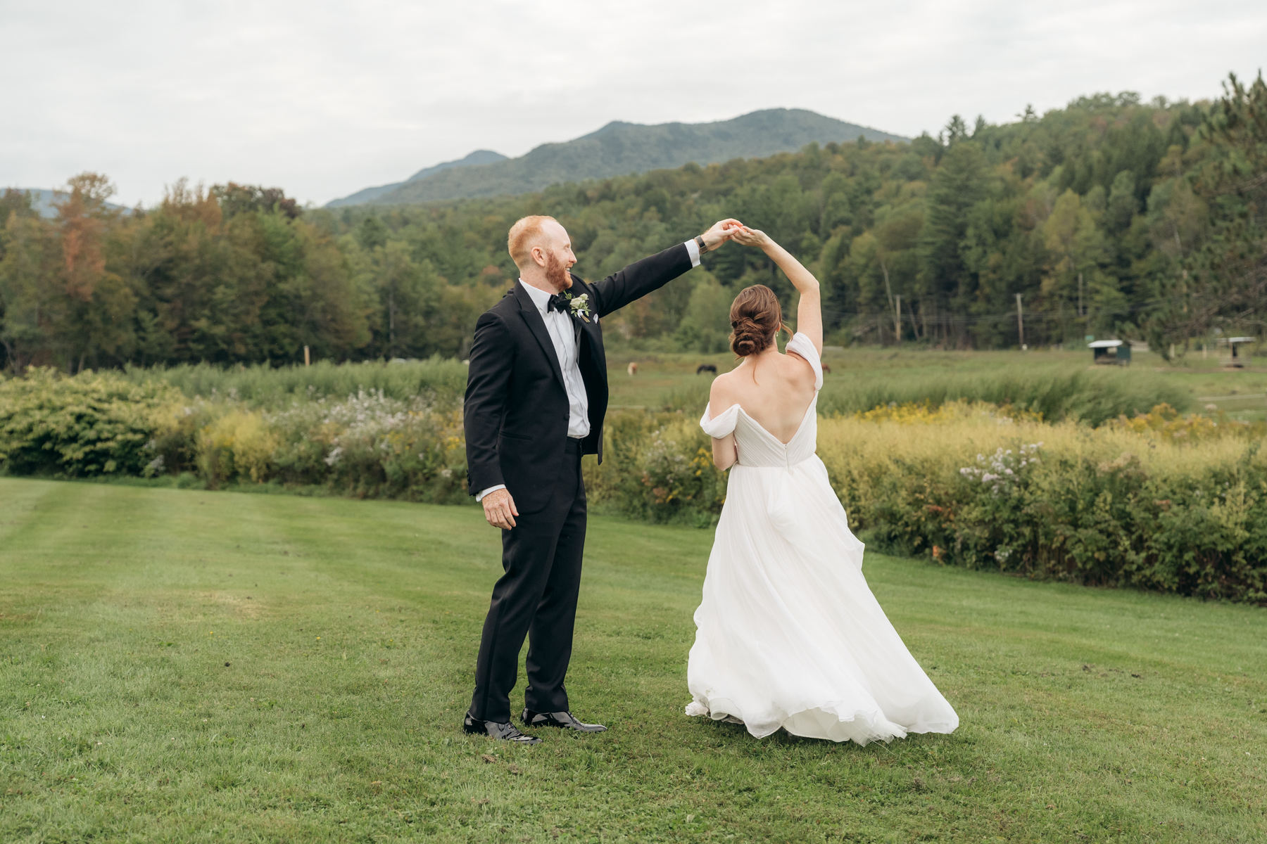 Topnotch Resort Wedding - golden hour portraits