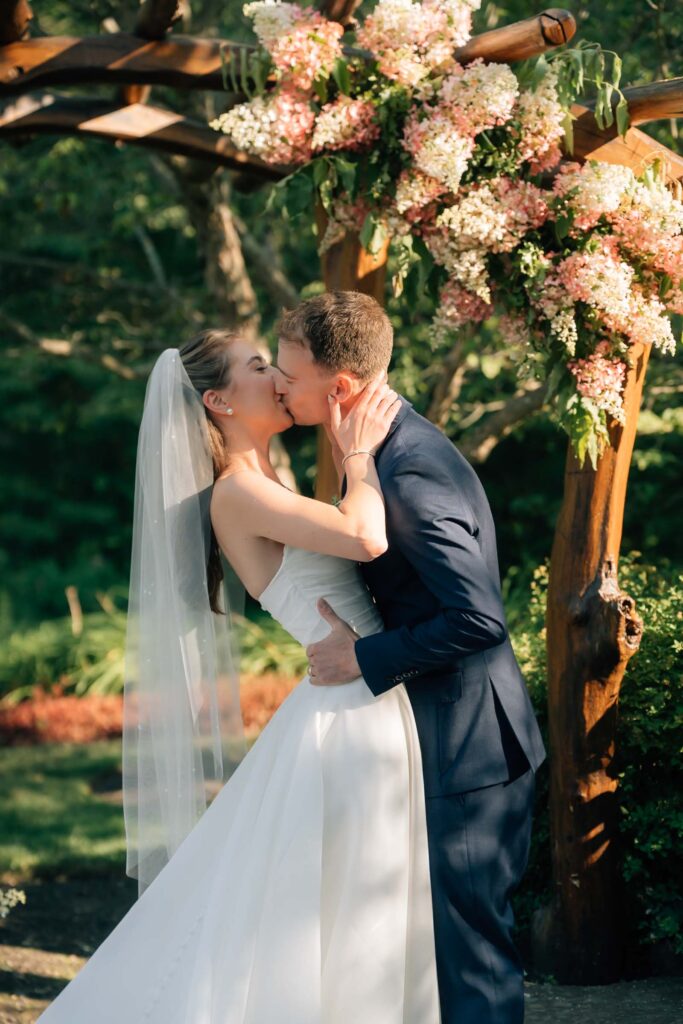 Harrington Farm Wedding - first kiss